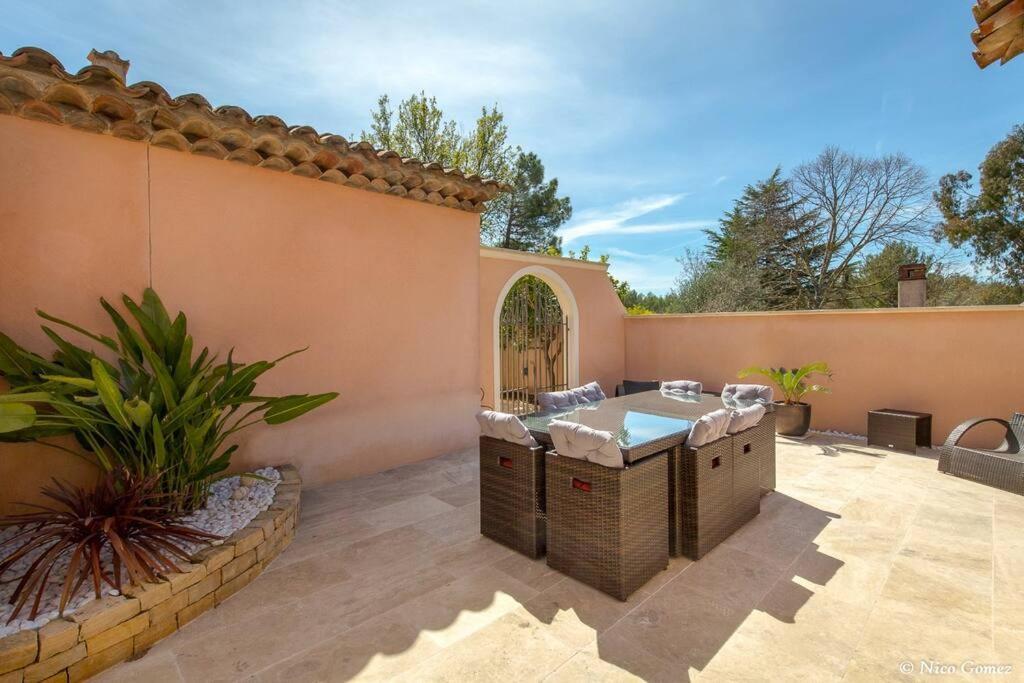 Roquebrune-Sur-Argens, Villa 2 Pieces, 4 Personnes Экстерьер фото